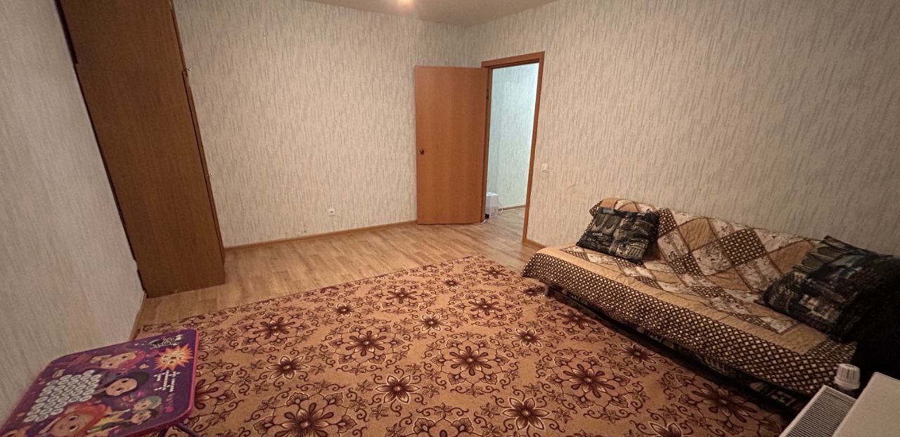квартира г Уфа р-н Кировский ул Булата Имашева 7 фото 1