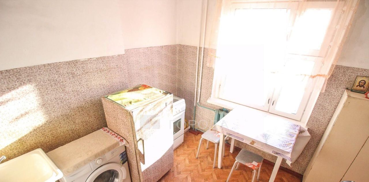квартира г Барнаул р-н Октябрьский ул Чеглецова 54 фото 9