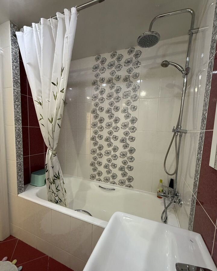 квартира г Тольятти р-н Автозаводский 15-й квартал б-р Космонавтов 14 фото 4