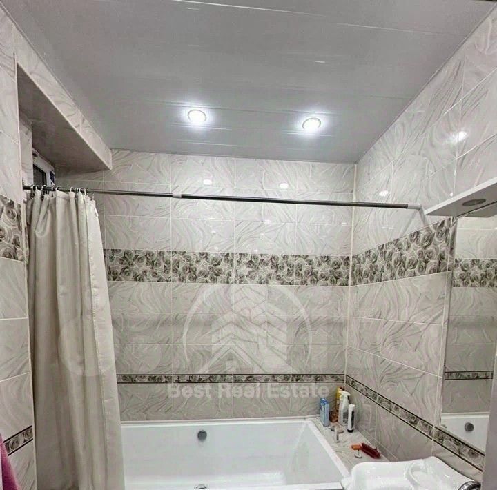 квартира г Махачкала р-н Кировский ул Учительская 2 фото 2