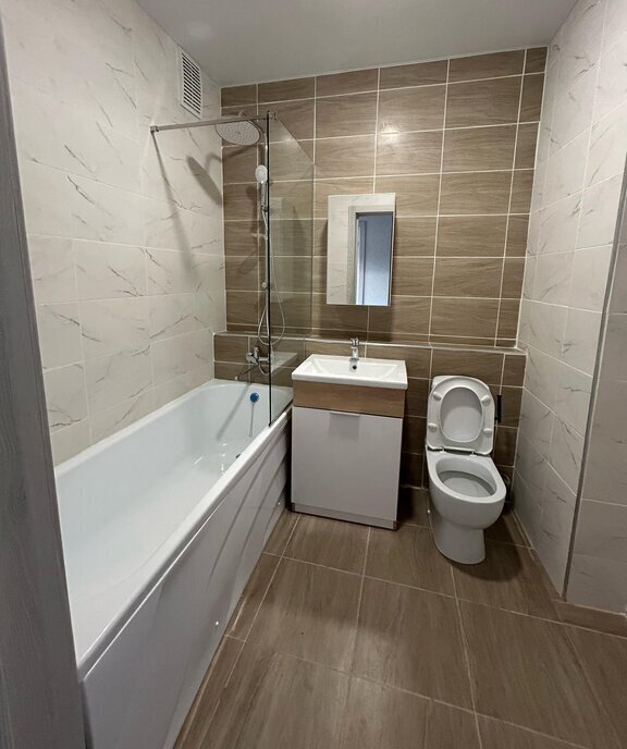 квартира г Казань метро Горки ул Братьев Батталовых 27 фото 1
