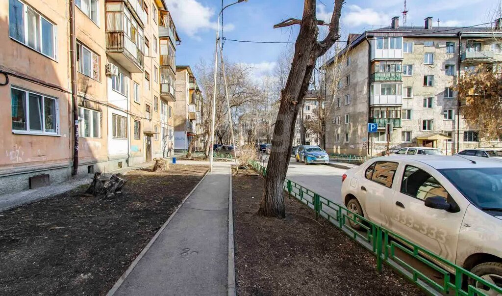 квартира г Тюмень ул Энергетиков 60а фото 15