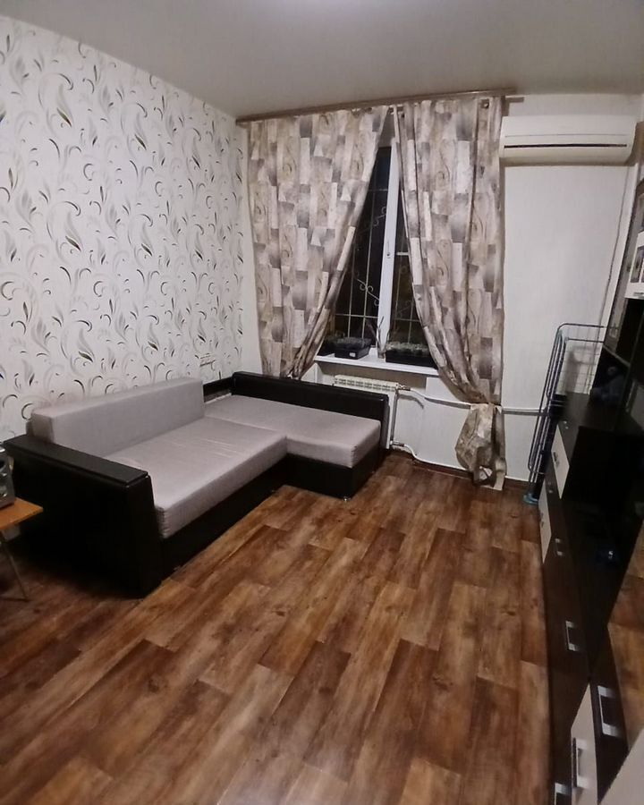 комната г Волгоград р-н Тракторозаводский ул им. Демьяна Бедного 8 фото 4