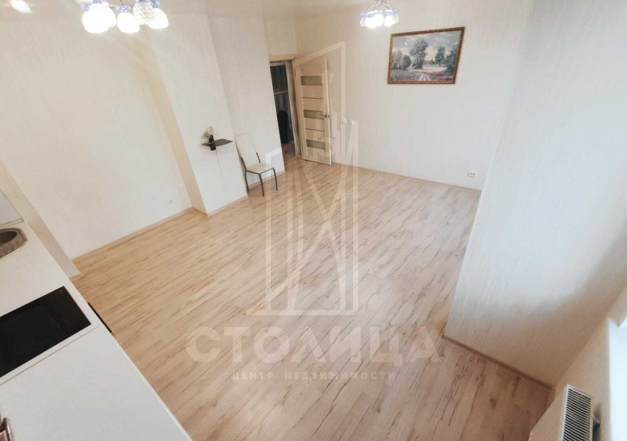 квартира г Екатеринбург р-н Октябрьский ул Яскина 8 фото 3