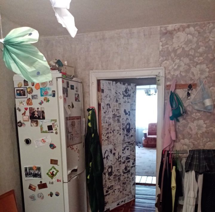 комната г Омск р-н Центральный ул. 20 лет РККА, 17к 3 фото 4