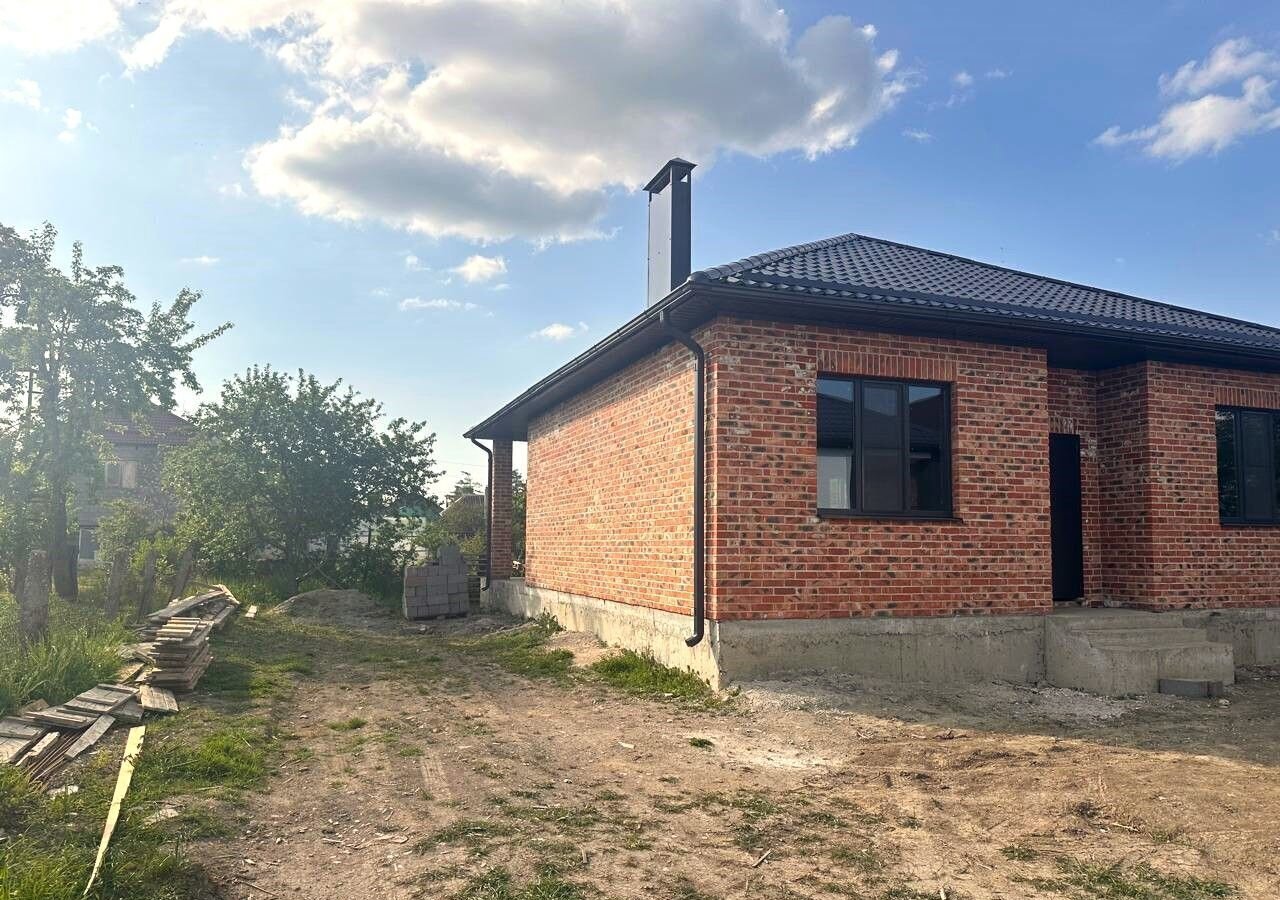 дом р-н Крымский г Крымск ул Победы Крымское городское поселение фото 3