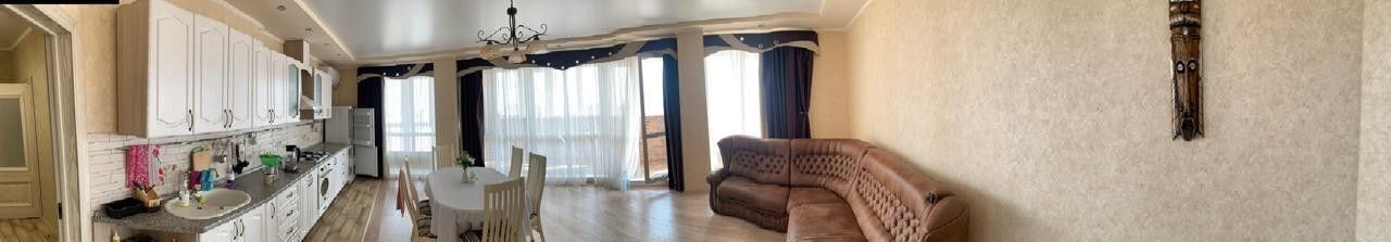 квартира р-н Ейский г Ейск ул Свободы 36/1 фото 1