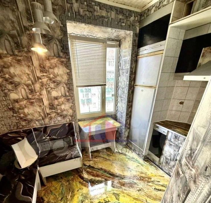 квартира г Старый Оскол микрорайон Горняк 32 фото 3
