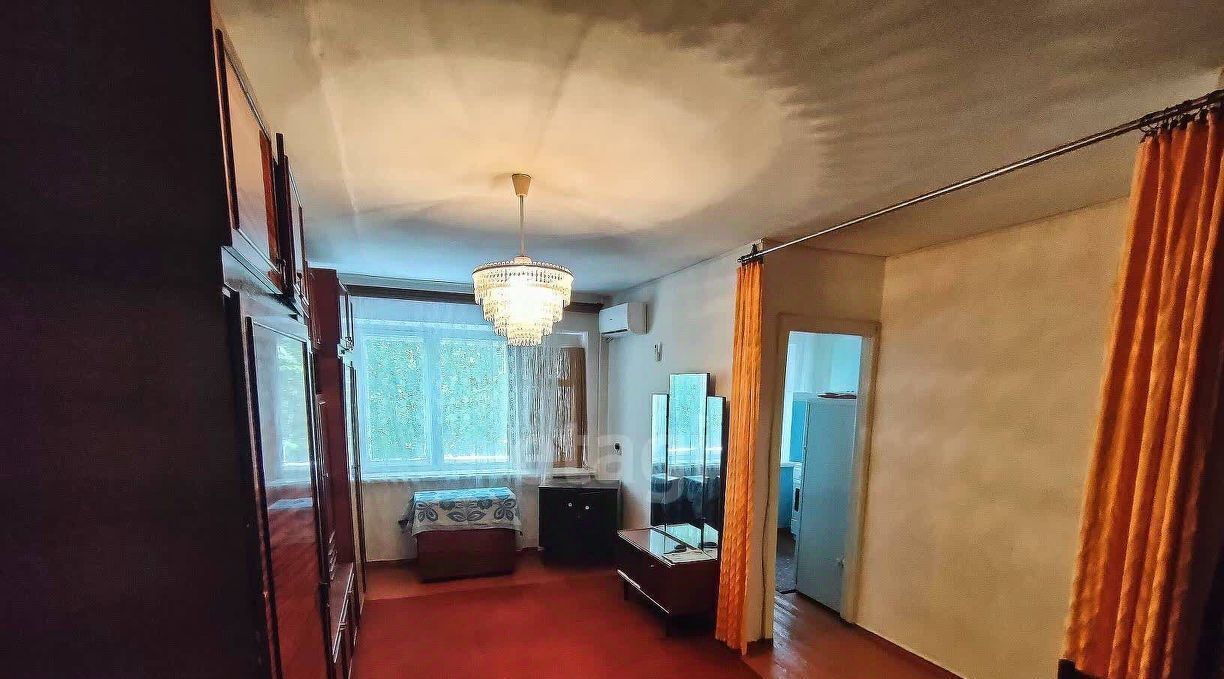 квартира г Волгоград р-н Кировский ул им. Губкина 13 фото 2