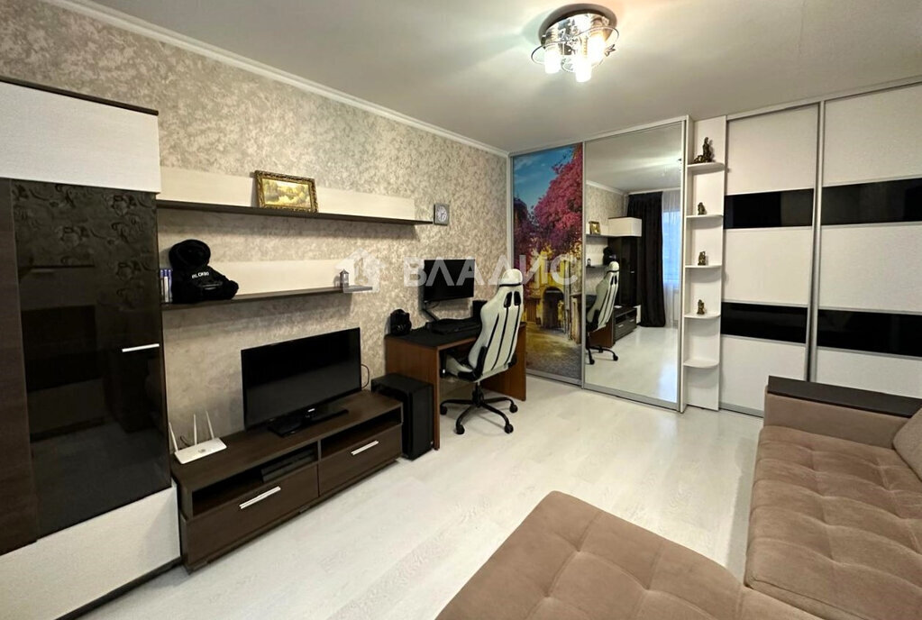 квартира г Калуга ул Георгия Амелина 19 фото 2