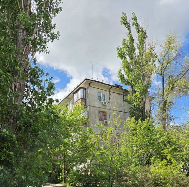 квартира г Волгоград р-н Кировский ул им. Курчатова 6 фото 19