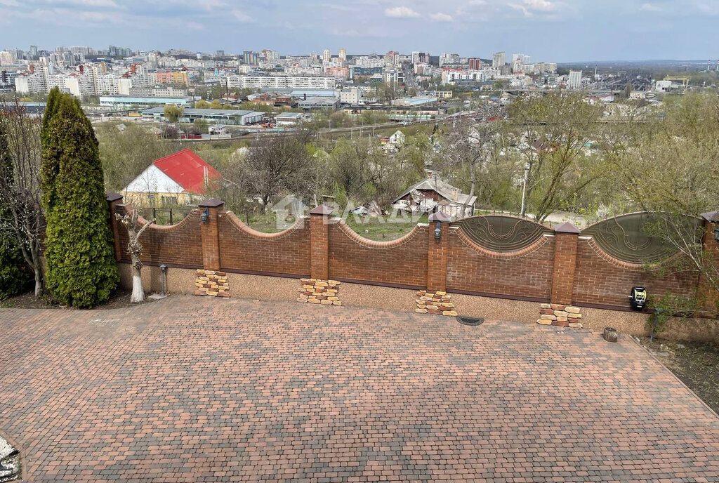 дом г Белгород ул им Катукова М.Е. 22 фото 7