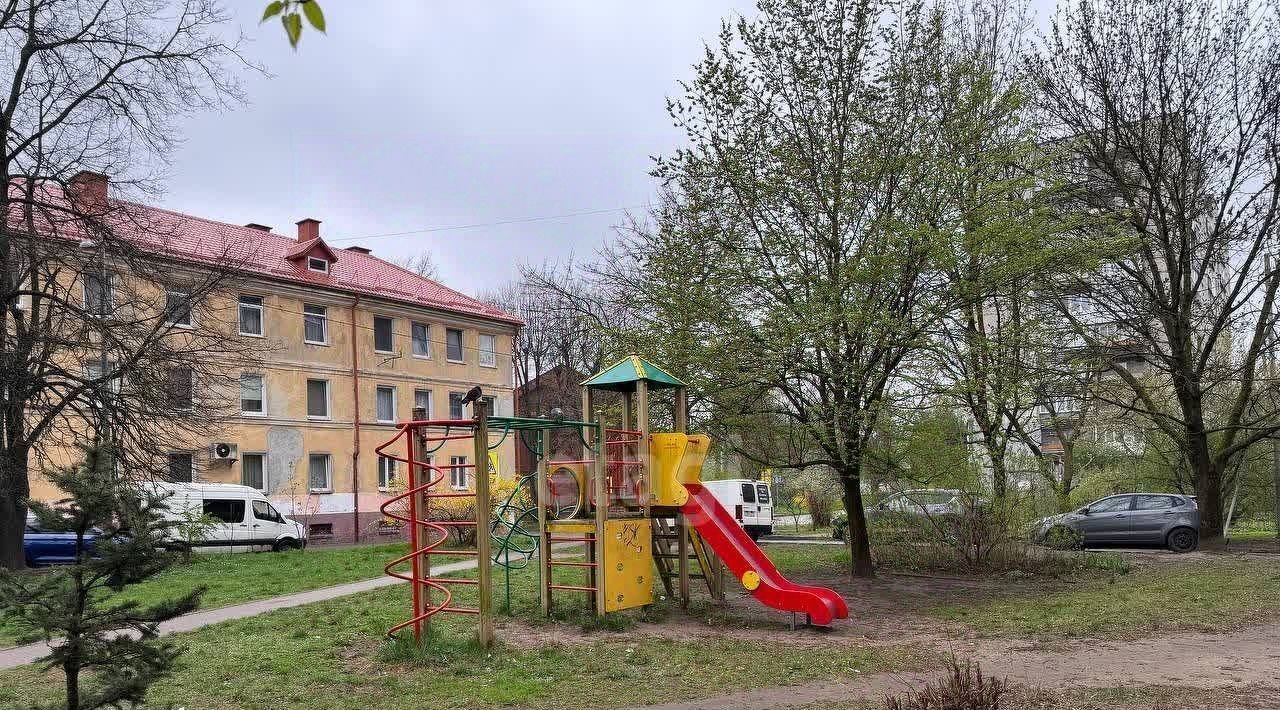 квартира г Калининград р-н Ленинградский ул 9 Апреля 84 фото 37