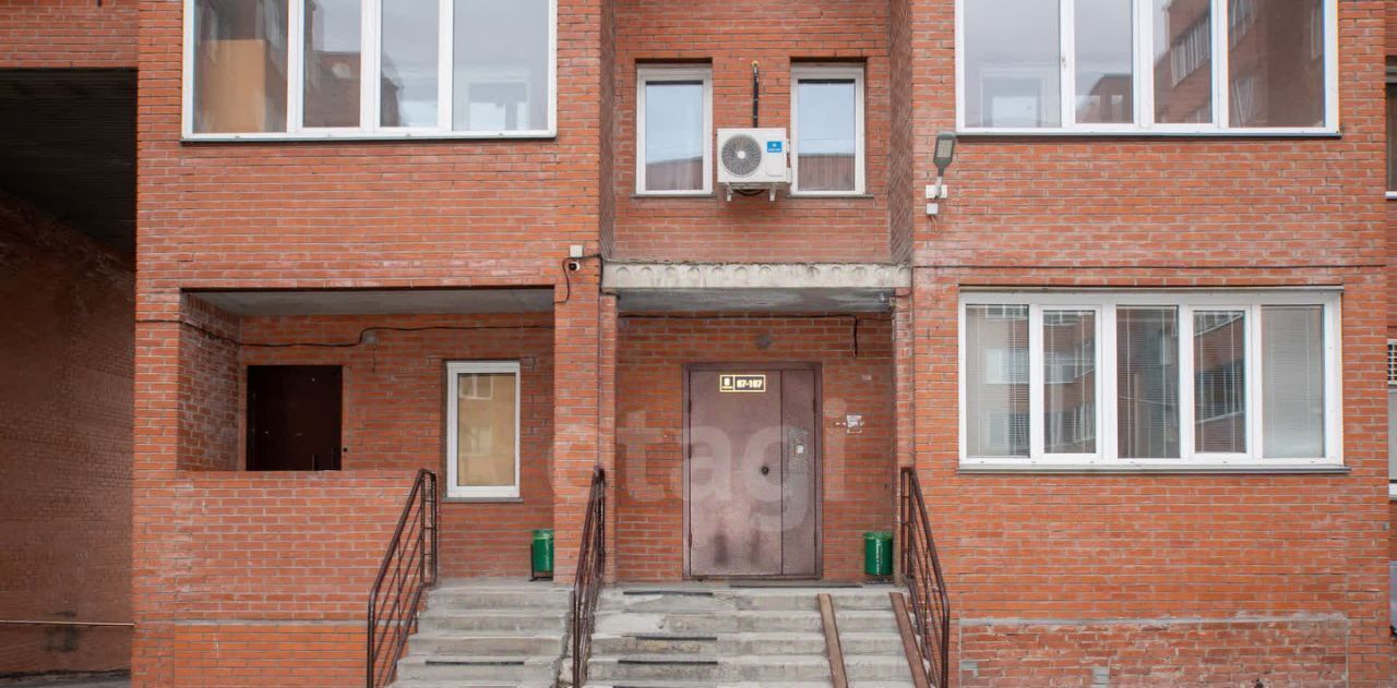 квартира г Новосибирск ул Вертковская 42 Площадь Маркса фото 36