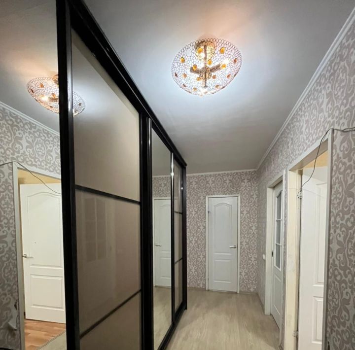 квартира г Великий Новгород ул Озёрная 8 фото 4