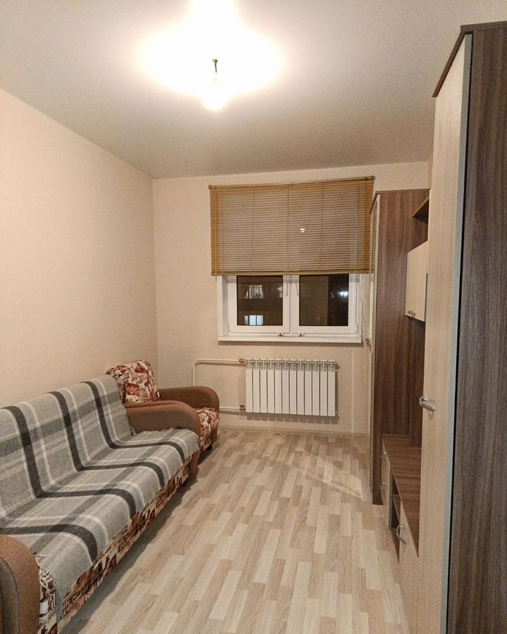 квартира г Ялуторовск пер Шоссейный 2б фото 4
