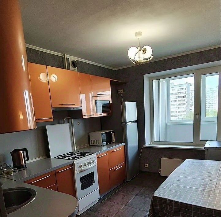 квартира г Москва метро Юго-Западная ул 26-ти Бакинских Комиссаров 10к/6 фото 3