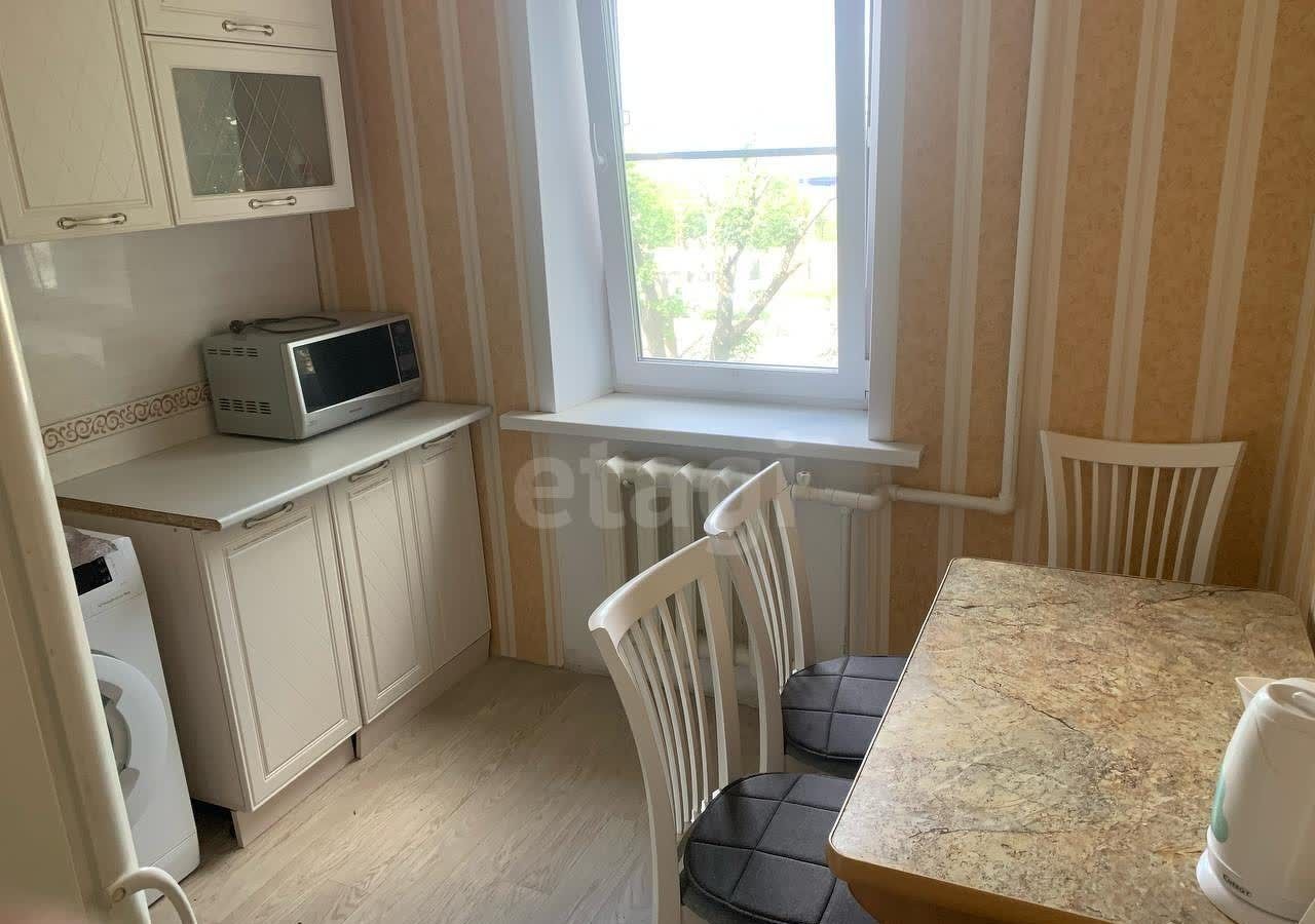 квартира г Ишим ул Республики 10в фото 4
