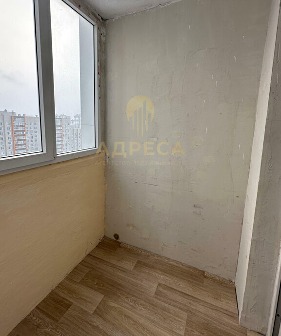 квартира г Оренбург ул Уральская 2/8 фото 3
