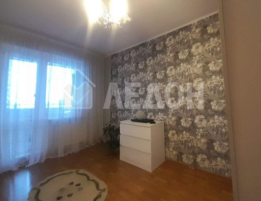 квартира г Омск улица Николая Кузнецова, 12 фото 7