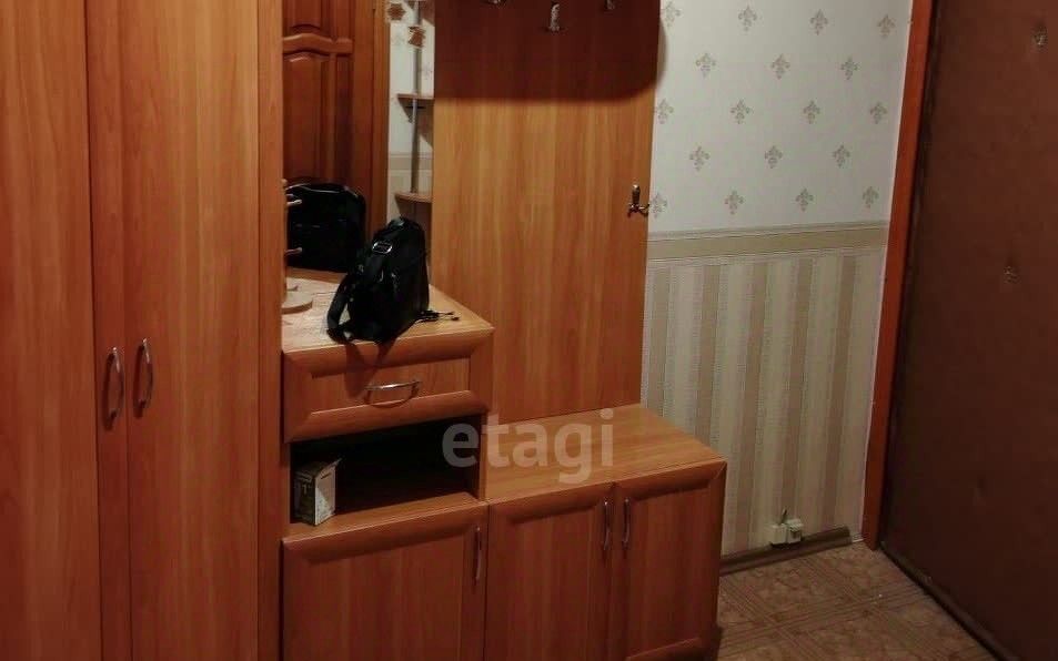 квартира г Волгоград р-н Дзержинский ул Космонавтов 39 фото 8