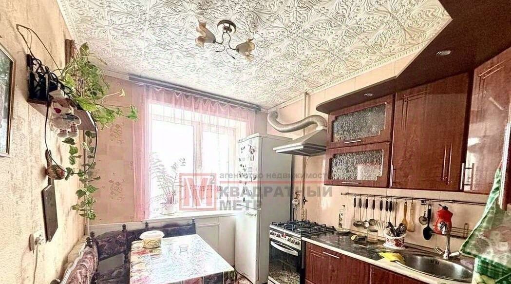 квартира г Старый Оскол ул Хмелева 4 фото 1