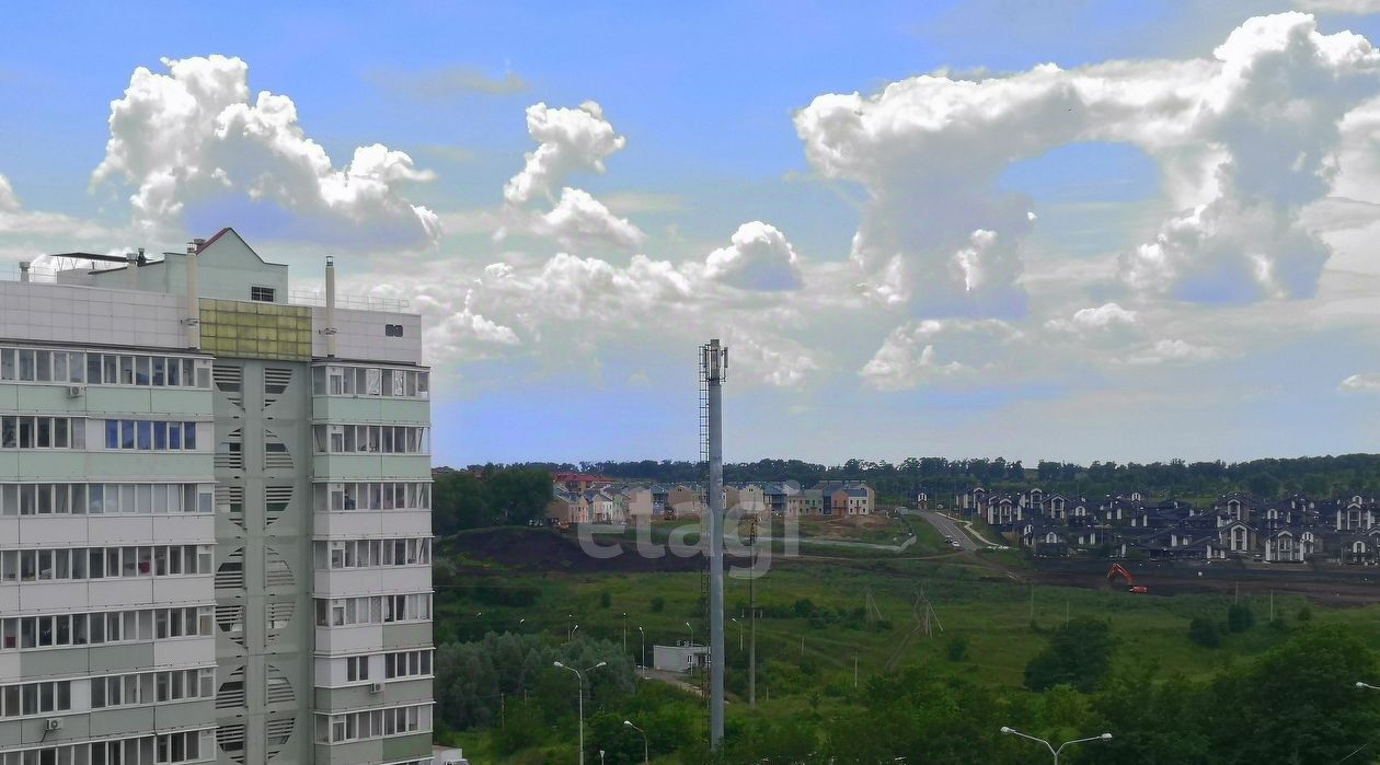 квартира г Белгород Западный ул Есенина 46а фото 23
