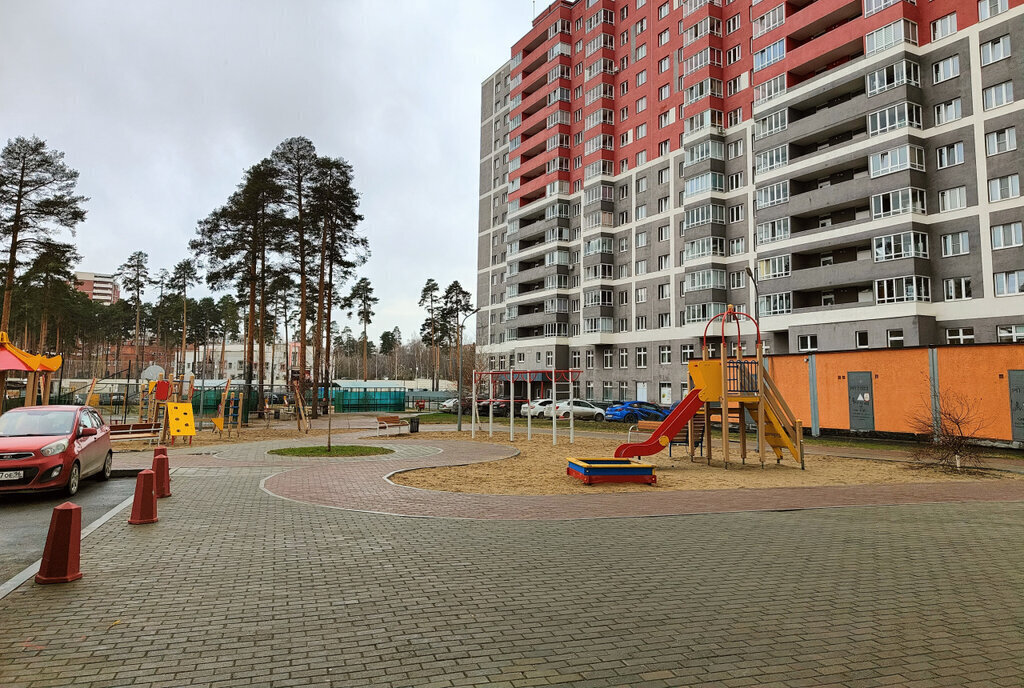 квартира г Екатеринбург ул Таватуйская 25к/3 Проспект Космонавтов фото 1