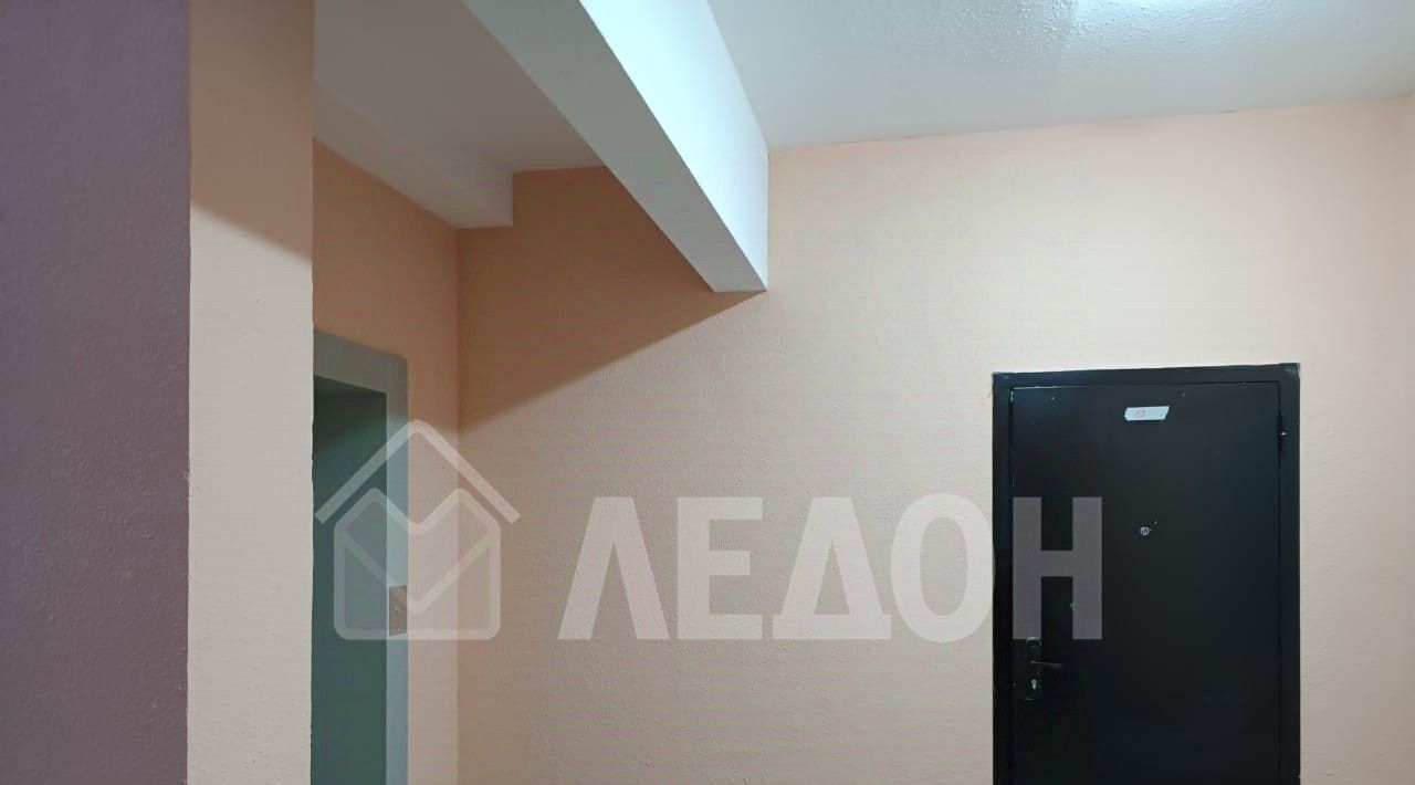 квартира г Омск р-н Центральный ул Ю.М.Нагибина 44 микрорайон «Старгород» фото 3