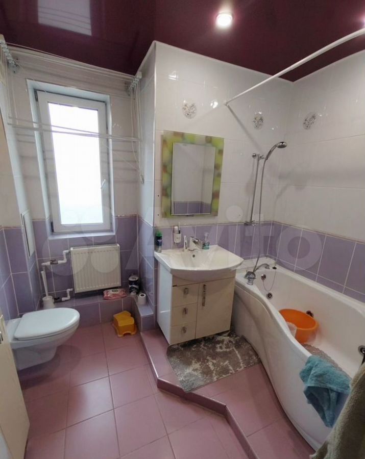 квартира г Губкинский р-н мкр № 13 108, Тюменская обл. фото 6