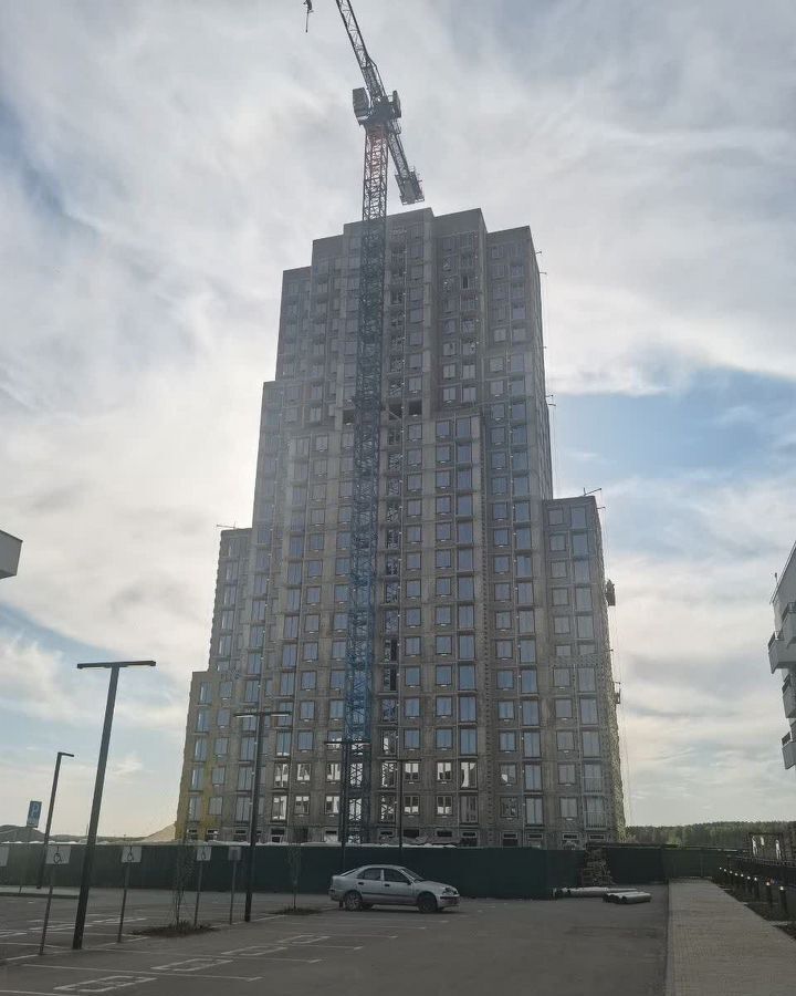 квартира г Тюмень р-н Калининский ул Геннадия Райкова 19 фото 1