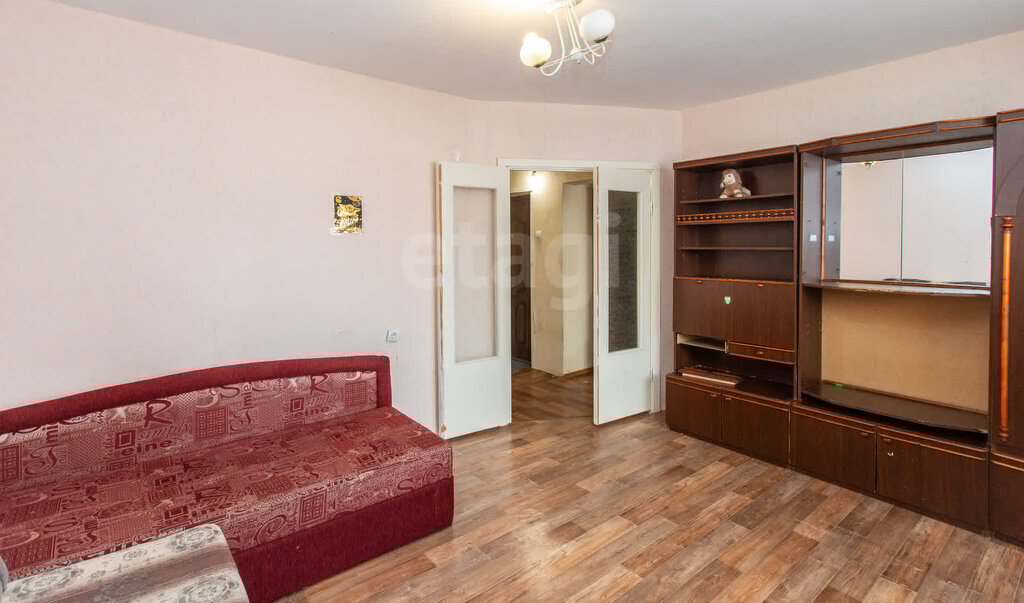 квартира г Тобольск мкр 4 43 фото 2