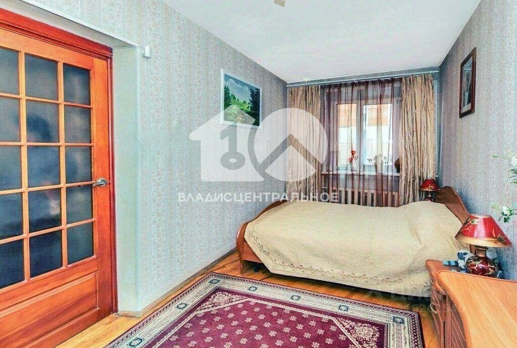 квартира г Новосибирск Сибирская ул Мичурина 18/1 фото 2