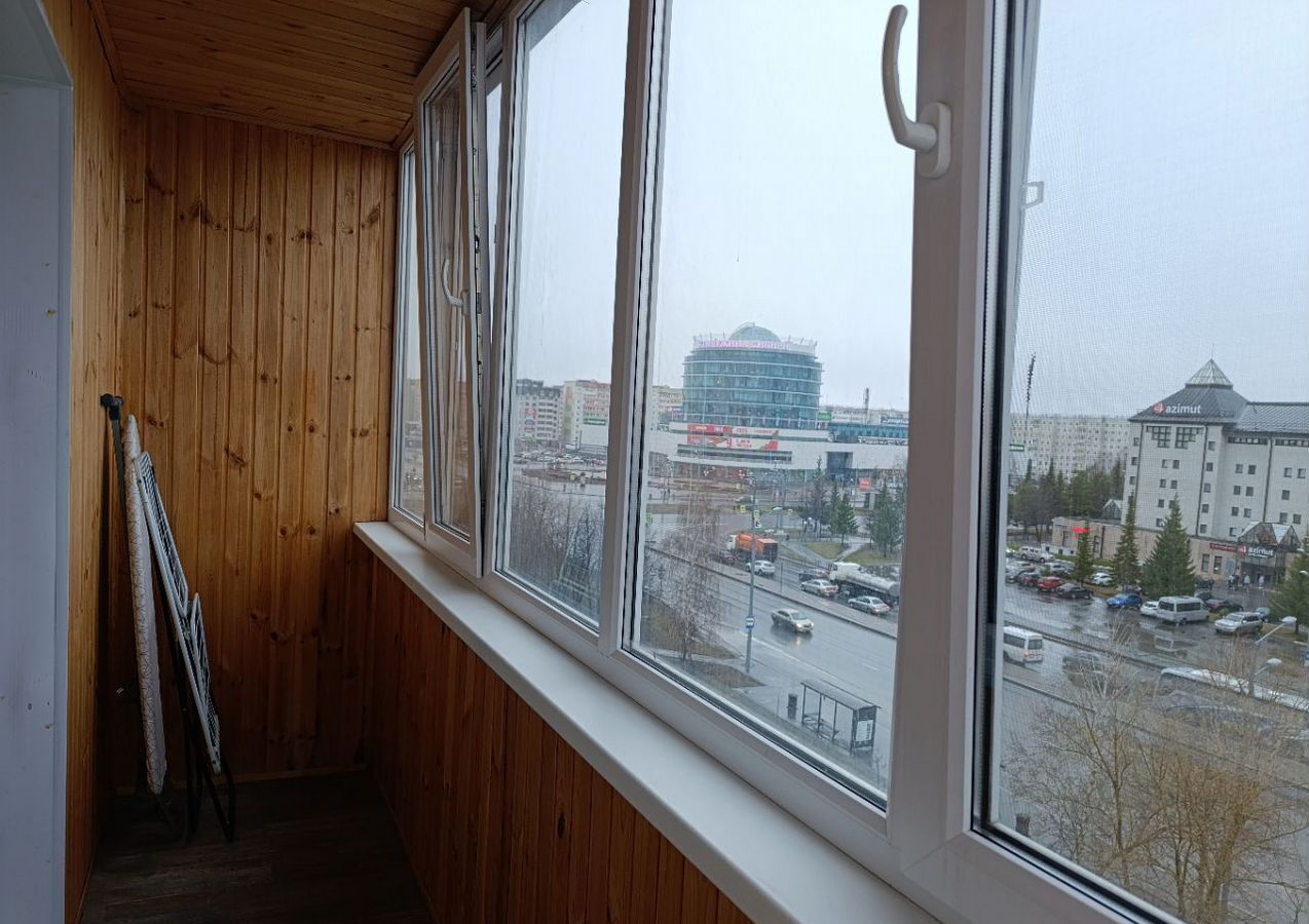 квартира г Тобольск 8-й мкр-н, 31 фото 7