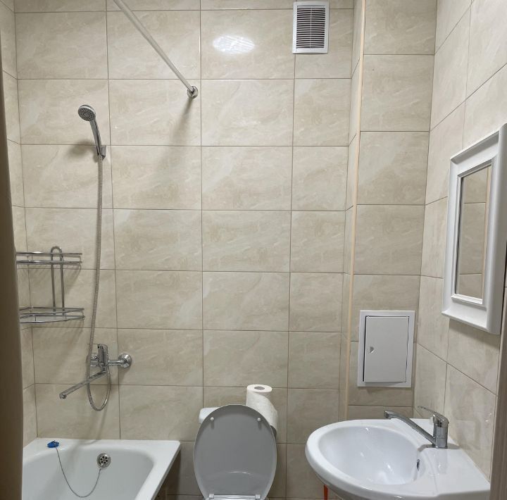 квартира г Владикавказ ул Хадарцева 39к/2 фото 15