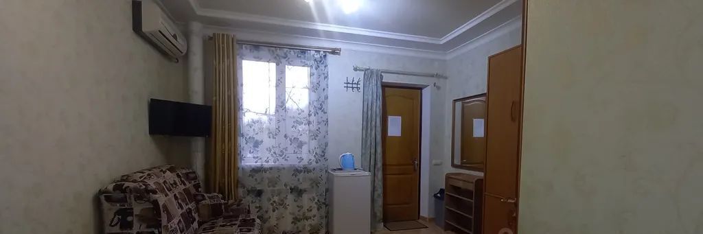 комната г Феодосия наб Черноморская 40а фото 18