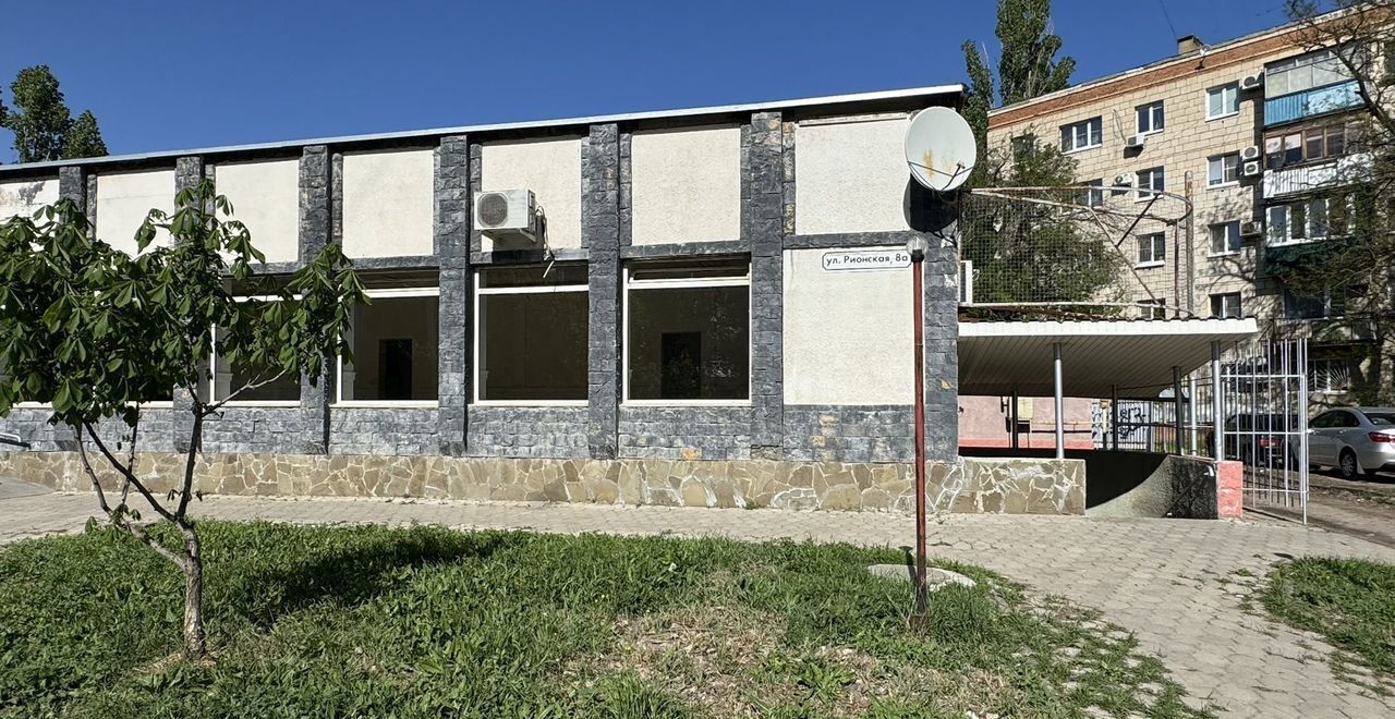 свободного назначения г Волгоград р-н Дзержинский ул Рионская 8а фото 1