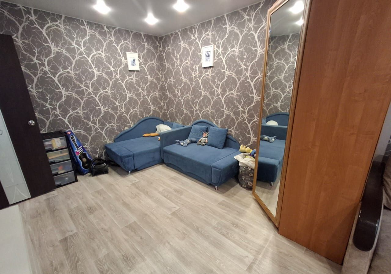 квартира г Тольятти р-н Автозаводский ул Революционная 24 фото 16
