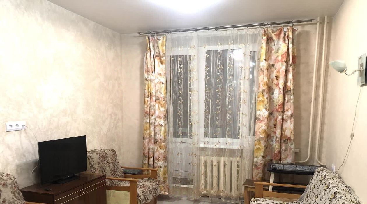квартира р-н Киришский г Кириши ул Мира 19 фото 3