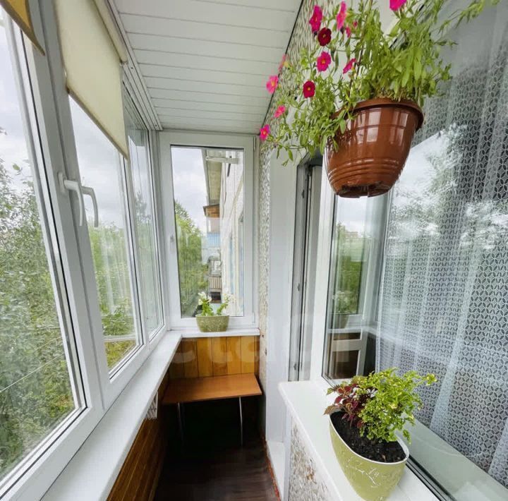 квартира г Омск р-н Кировский ул Дианова 21а фото 12