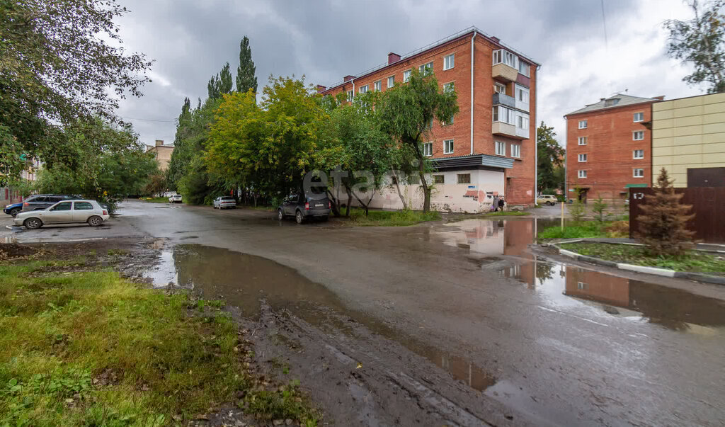 квартира г Омск ул 27-я Северная 3 фото 28