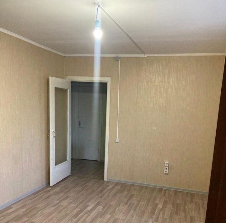 квартира г Омск р-н Ленинский ул Кучерявенко 3а фото 9