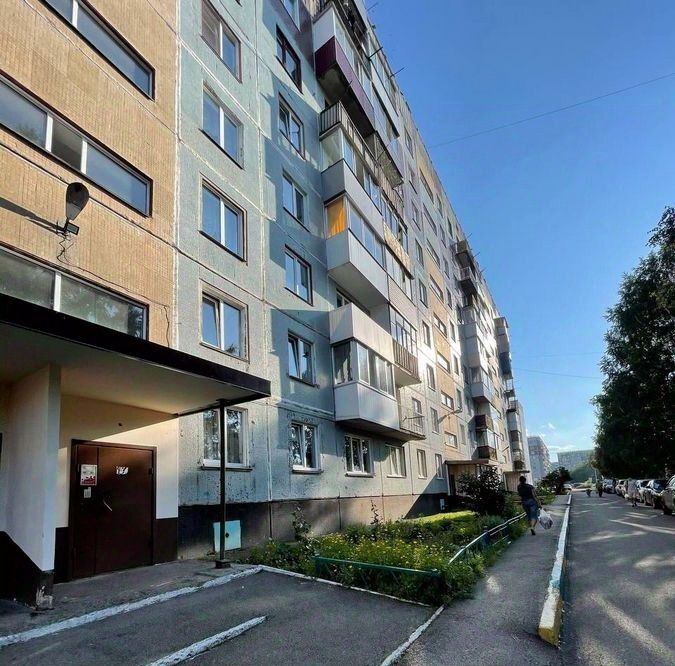 квартира г Новокузнецк р-н Новоильинский ул Косыгина 75 фото 2