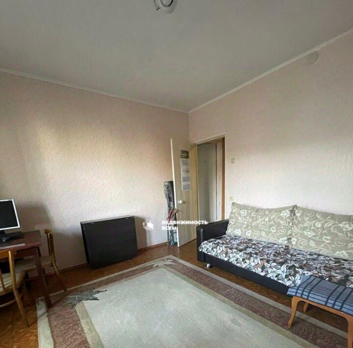 квартира г Челябинск р-н Калининский ул 40-летия Победы 47 фото 12