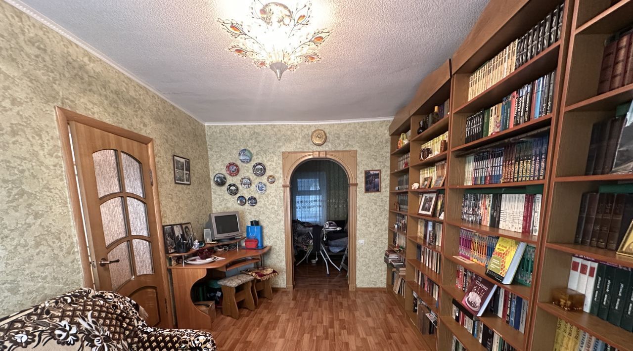 дом р-н Бобровский г Бобров ул Гагарина 252 фото 31