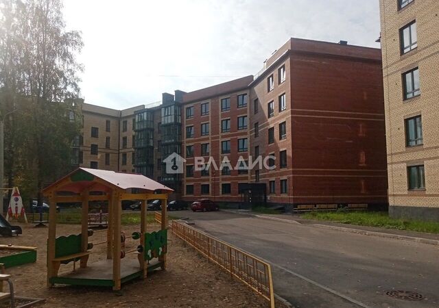 г Вологда Верхний посад ул Воровского 84к/2 фото