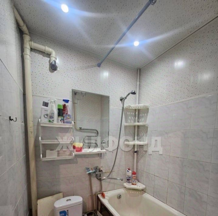 квартира г Тольятти р-н Автозаводский ш Южное 35 фото 4