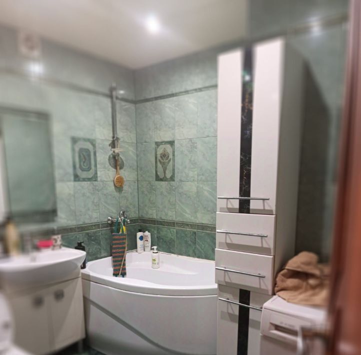 квартира г Омск р-н Центральный ул 21-я Амурская 28б фото 1