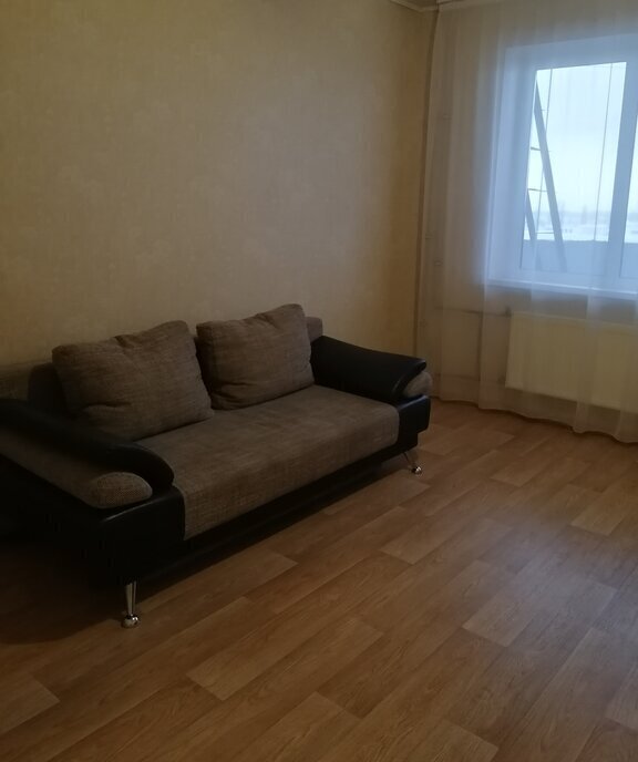 квартира г Энгельс ул Шурова гора 7/4 фото 1