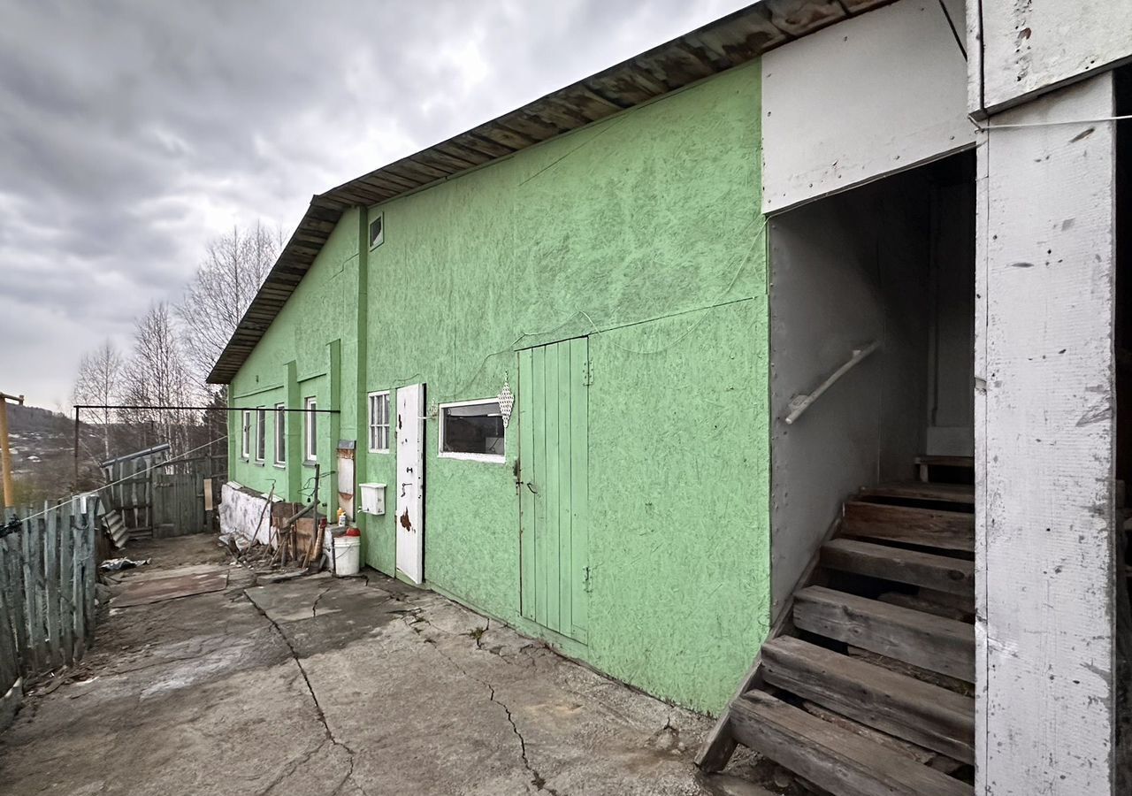 дом г Златоуст ул 3-я Литейная 1 фото 1